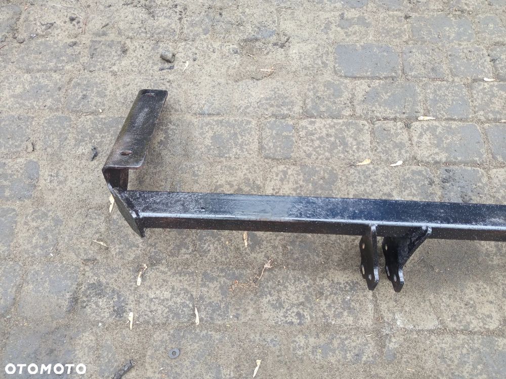 HAK HOLOWNICZY OPEL ASTRA H HB - 2