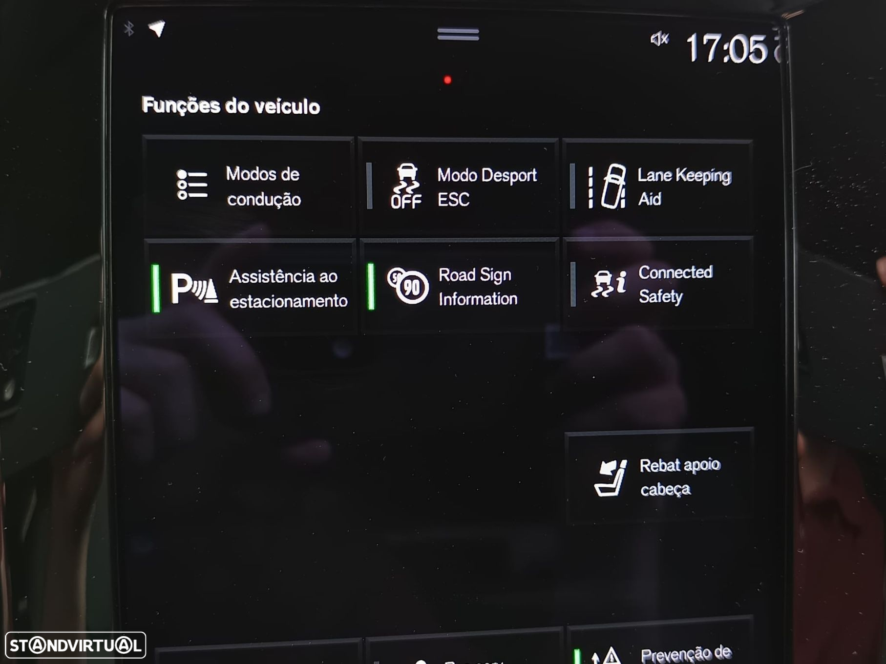 Volvo V60 2.0 B4 Momentum Plus Geartronic - 31