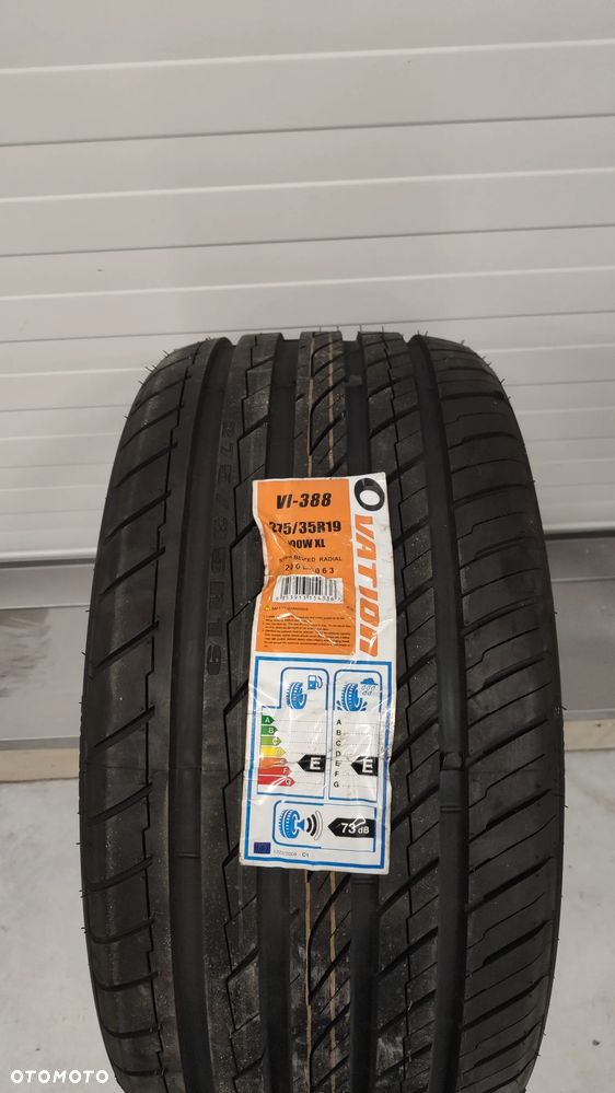 Nowe opony OVATION VI-388 275/35 R19 - 2
