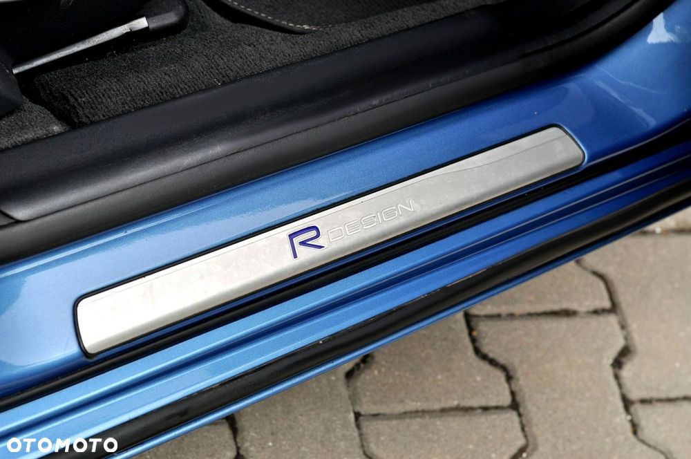 Volvo V60 D3 Drive-E R-Design Momentum - 13
