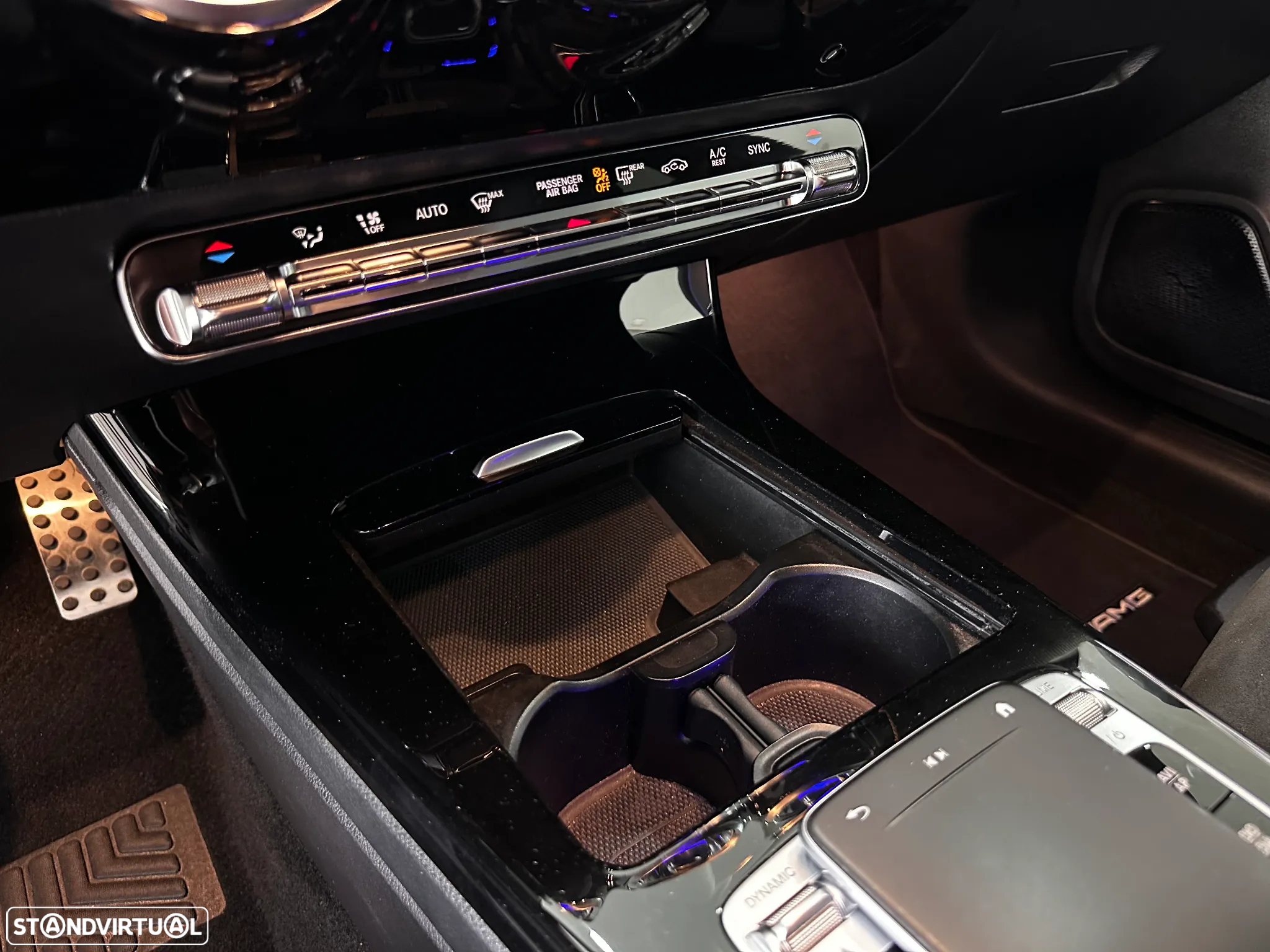 Mercedes-Benz CLA 180 d Shooting Brake AMG Line Aut. - 21