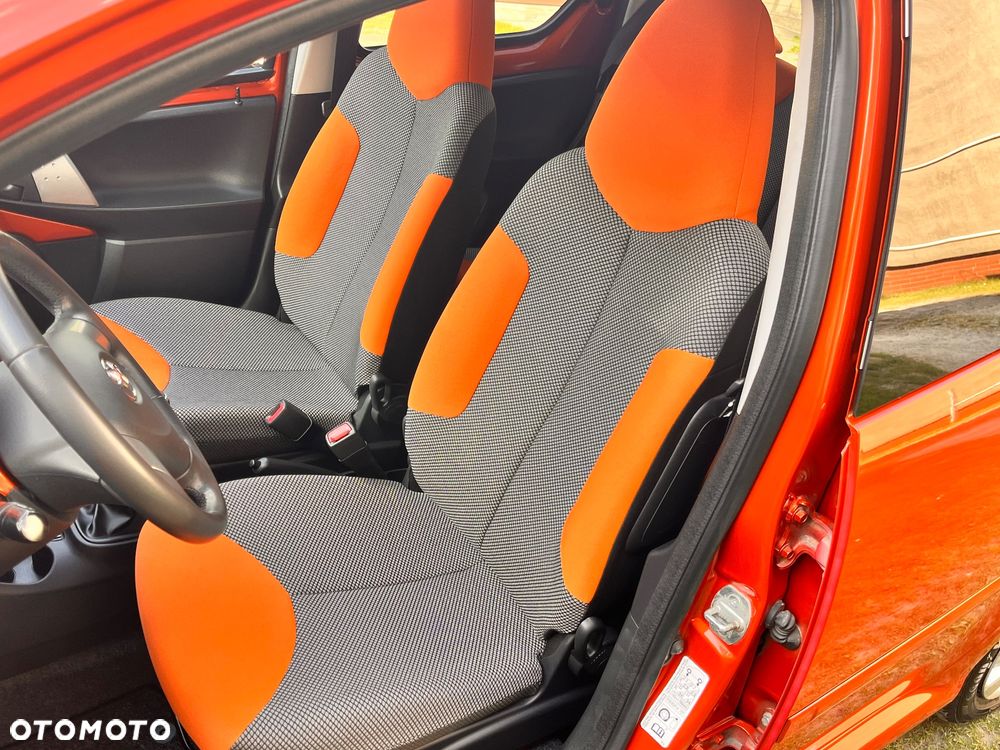 Toyota Aygo Cool&Go - 30