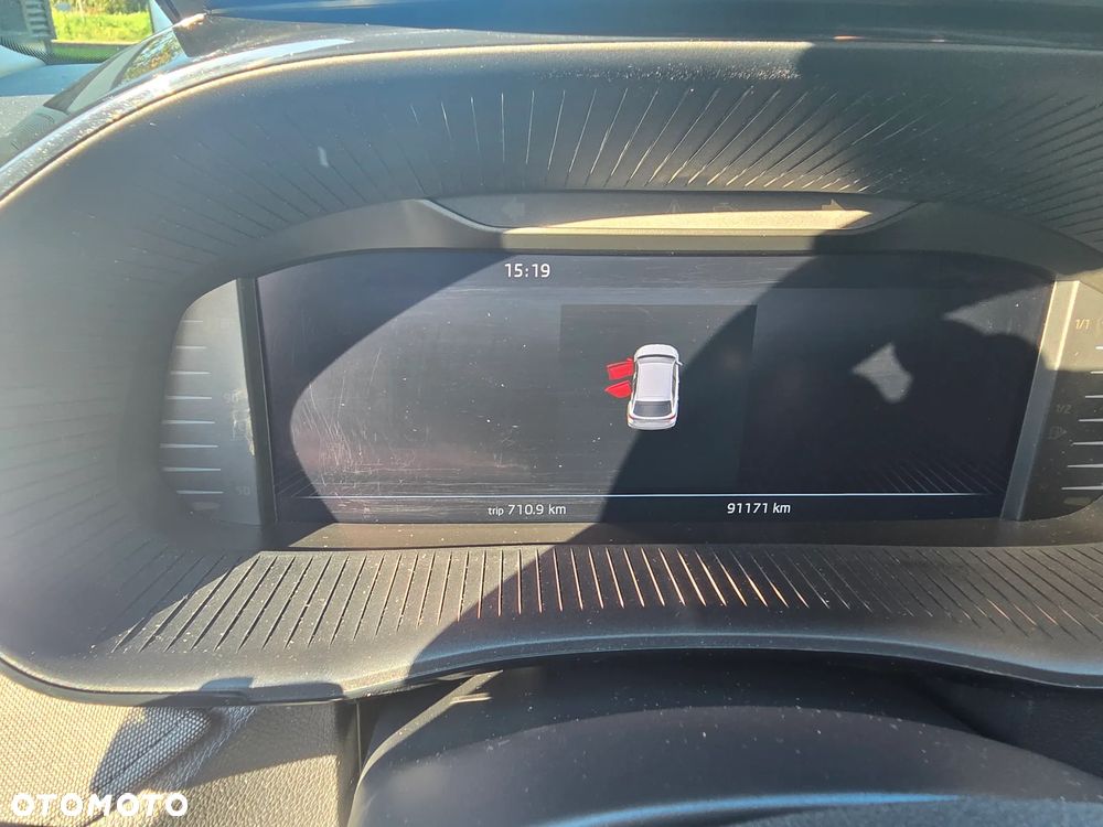 Skoda Fabia 1.0 TSI Tour - 26