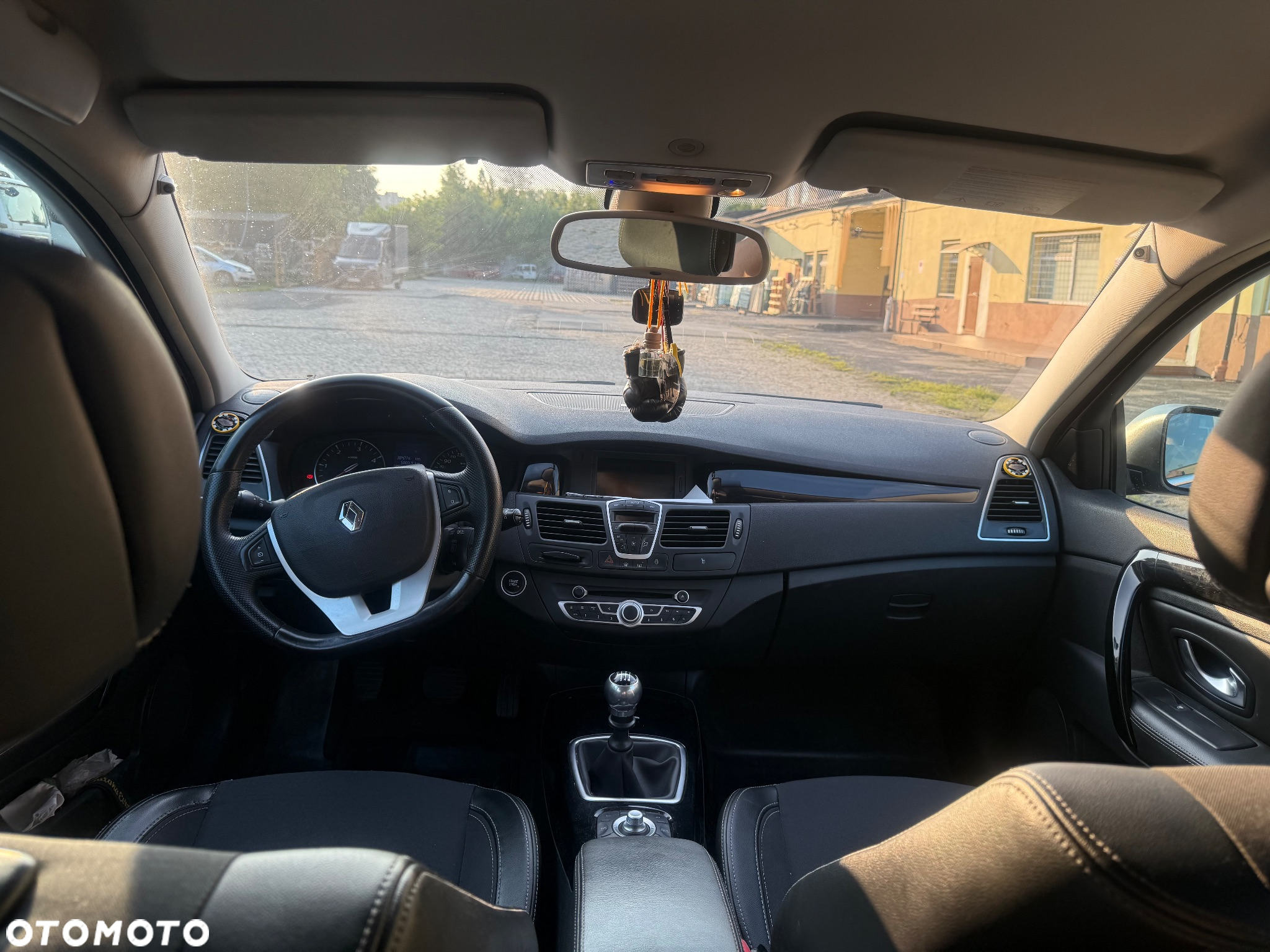 Renault Laguna 2.0 dCi Bose Edition - 5