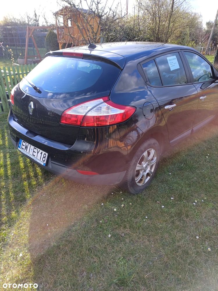 Renault Megane 1.6 16V 110 Dynamique - 3