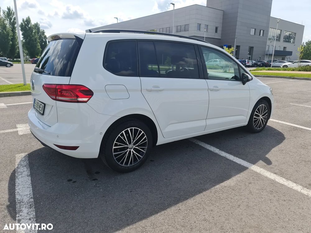 Volkswagen Touran 1.6 TDI SCR (BlueMotion Technology) Comfortline - 4