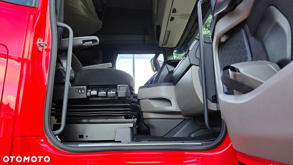 Scania //S500///2023///JEDYNE 302TYŚ KM ///RETARDER///FULL LED///KLIMATYZACJA POSTOJOWA/// WYŚWIETLACZ OBCIĄŻENIA///STAN BARDZO DOBRY. - 24