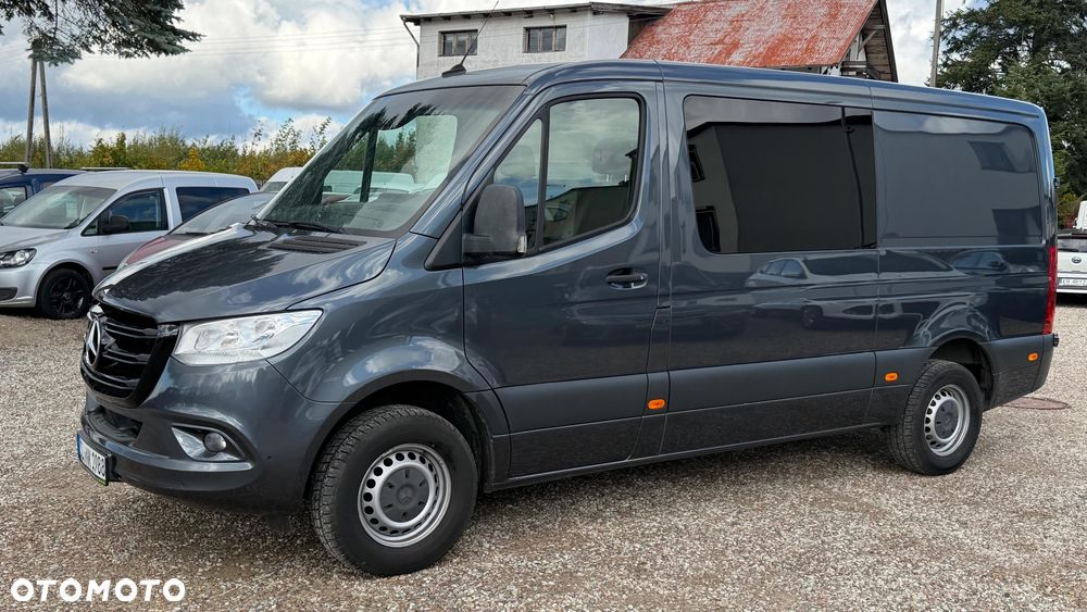 Mercedes-Benz Sprinter - 14