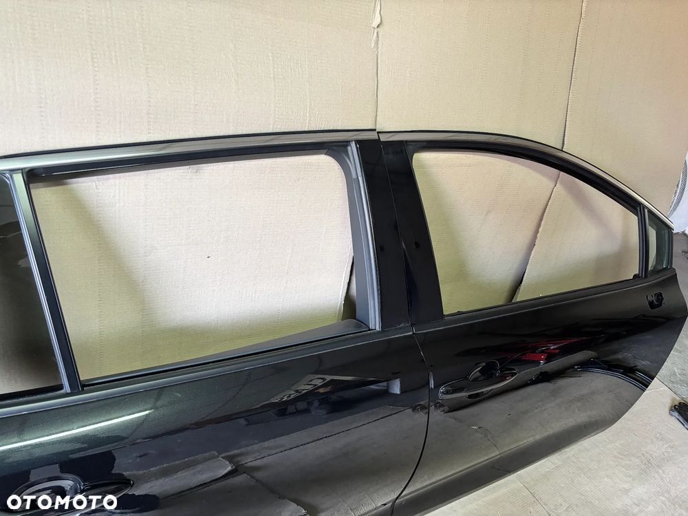Drzwi Prawe tył Toyota Corolla e21 LIFT 209 KOMBI - 6