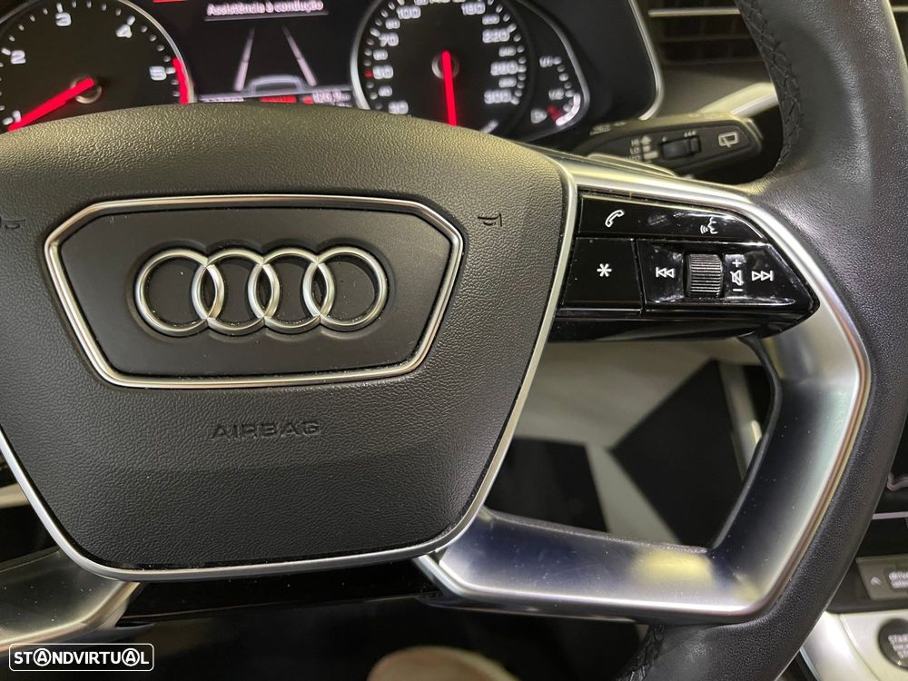 Audi A6 Avant 40 TDI Design S tronic - 25