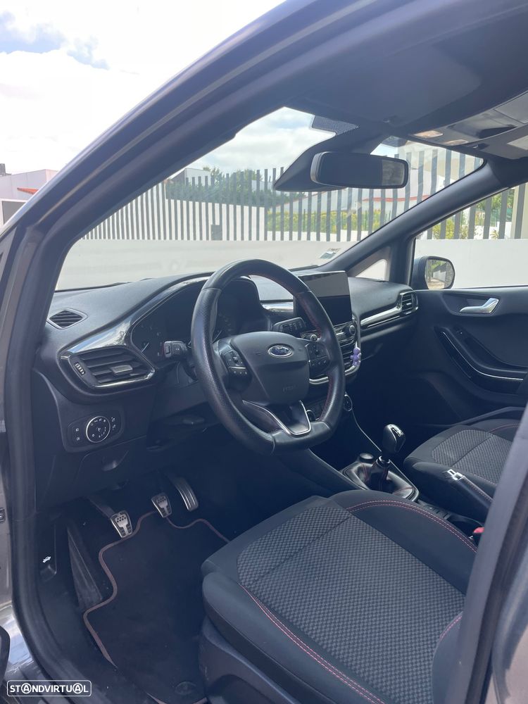 Ford Fiesta 1.0 EcoBoost ST-Line - 9