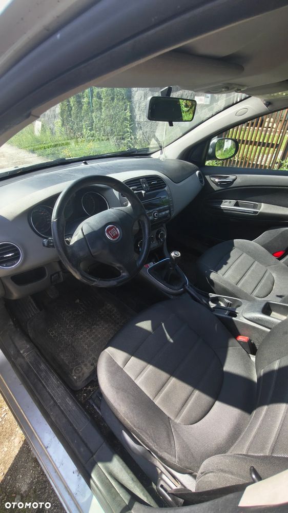 Fiat Bravo 1.4 T-JET 16V Dynamic - 4