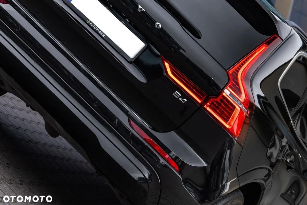 Volvo XC 60 B4 B Momentum Pro - 9