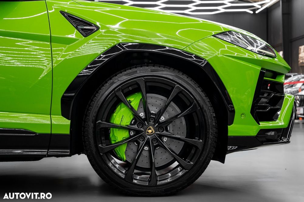 Lamborghini URUS Standard - 8