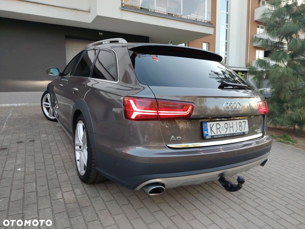 Audi A6 Allroad - 4