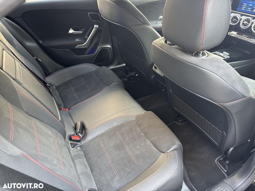 Mercedes-Benz A 200 d Sedan 8G-DCT - 13