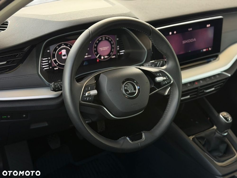 Skoda Octavia 1.5 TSI Selection - 12