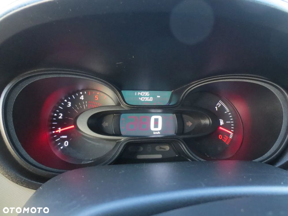 Renault Trafic - 28