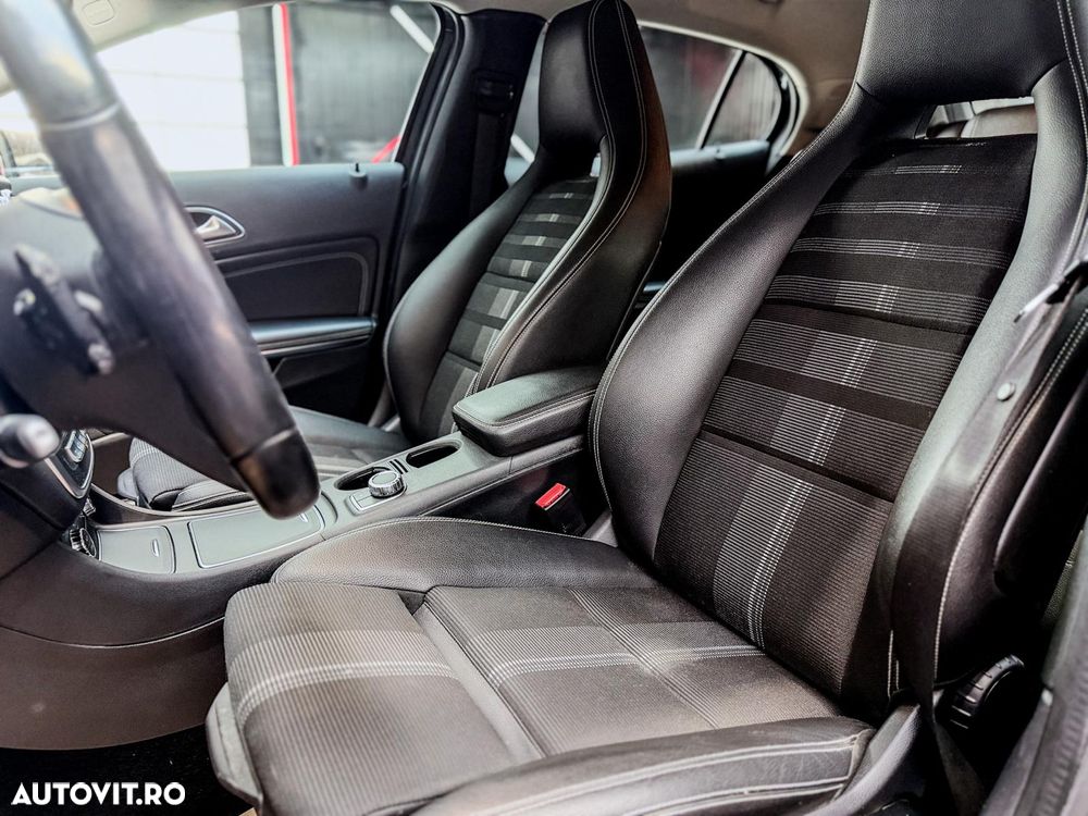 Mercedes-Benz GLA 220 d 7G-DCT AMG Line - 9