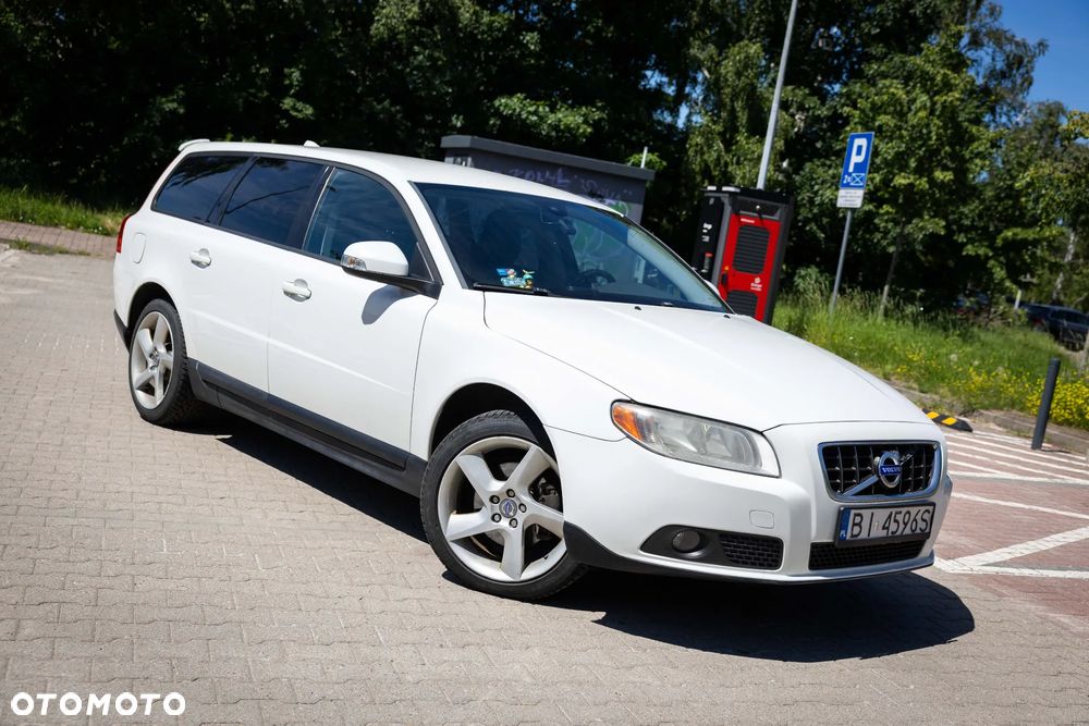 Volvo V70 2.0D Ocean Race - 1