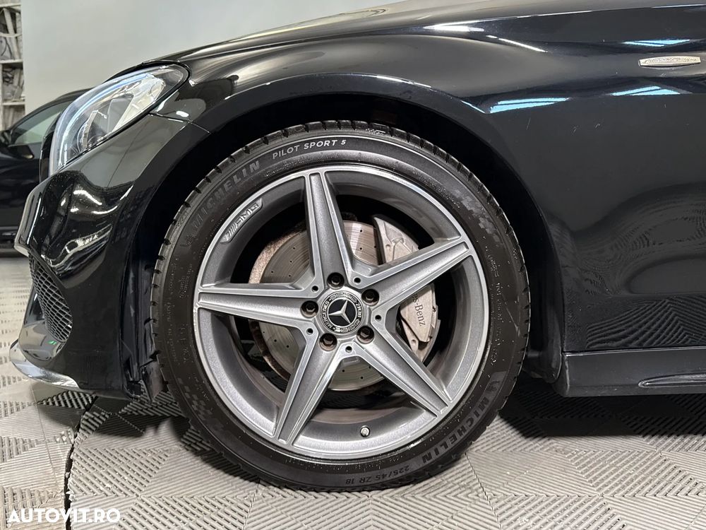 Mercedes-Benz C - 22