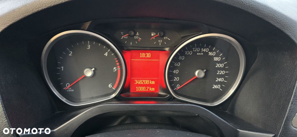 Ford S-Max - 12
