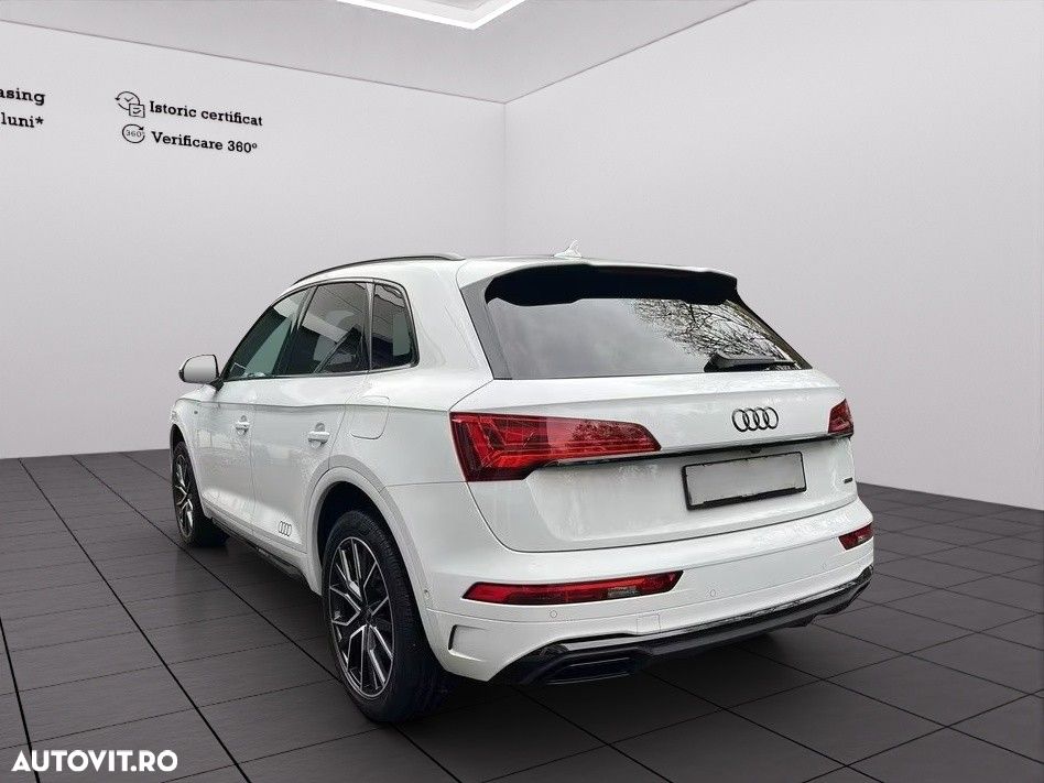 Audi Q5 55 TFSIe quattro S tronic S line - 4