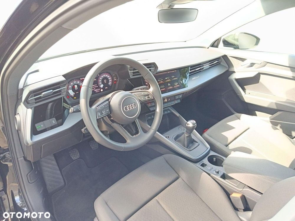 Audi A3 Limousine 30 TFSI - 13