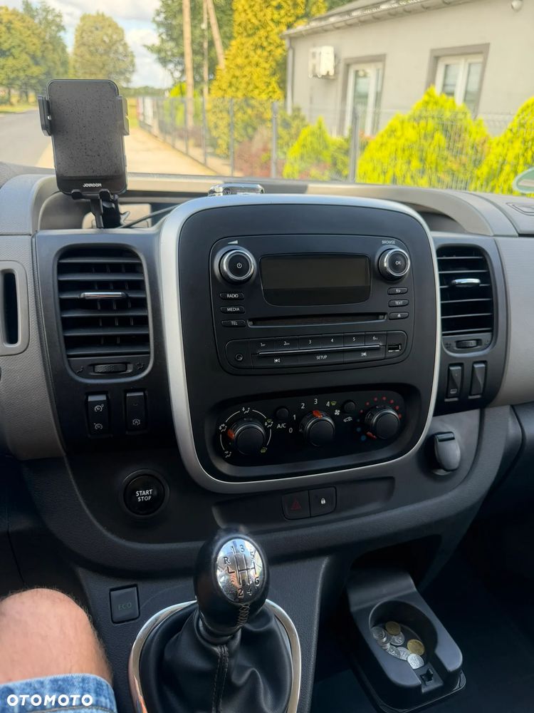 Nissan NV300 - 22