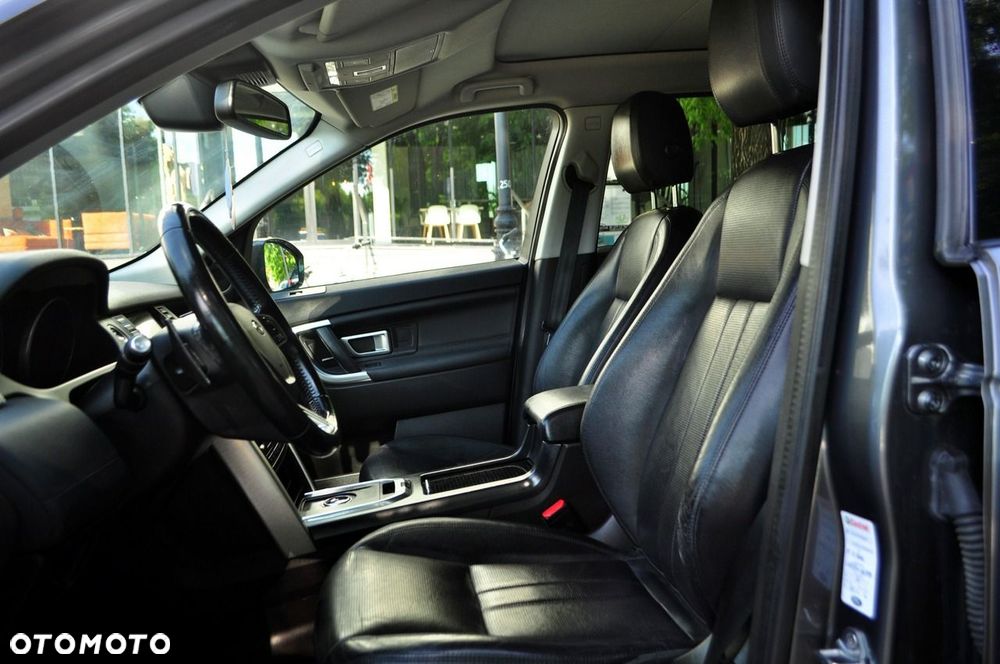 Land Rover Discovery Sport - 13