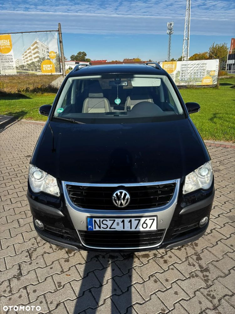 Volkswagen Touran 2007 photo 3