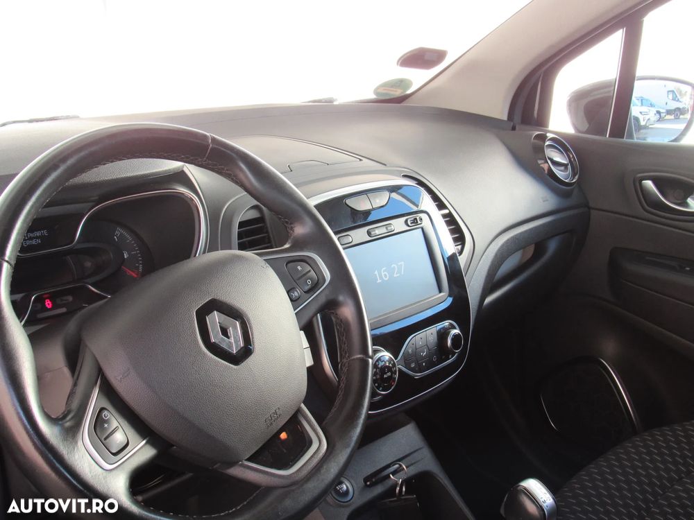 Renault Captur TCe 150 EDC GPF INTENS - 25