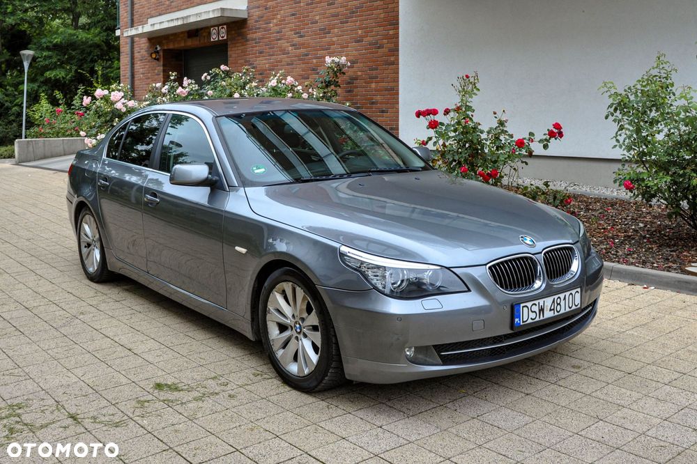 BMW Seria 5 523i Edition Exclusive - 6