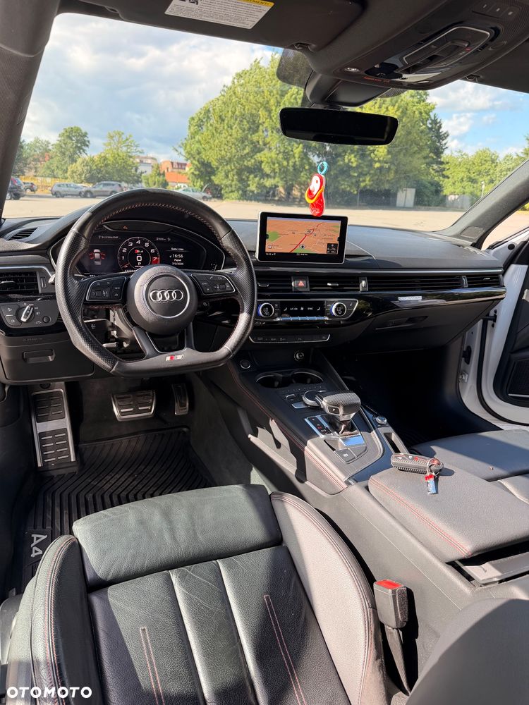 Audi A4 Limousine - 9