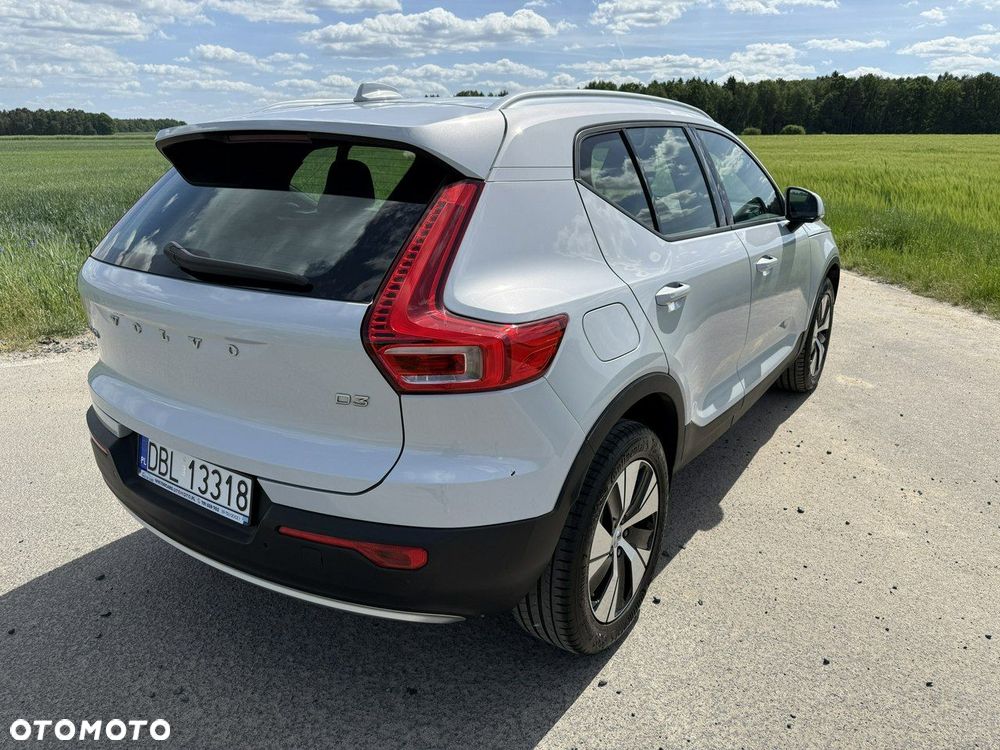 Volvo XC 40 D3 Momentum Pro - 24
