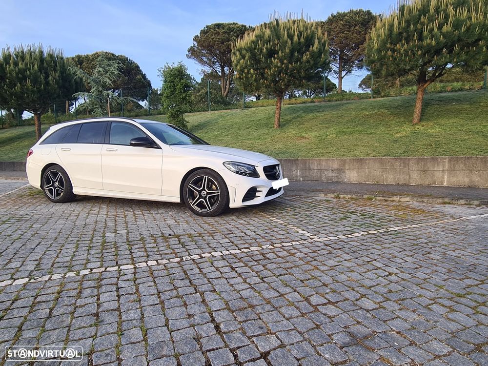 Mercedes-Benz C 220 d AMG Line - 1