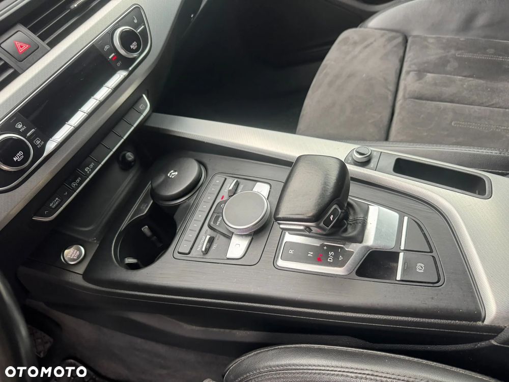 Audi A4 Limousine 2.0 TDI S tronic quattro sport - 14