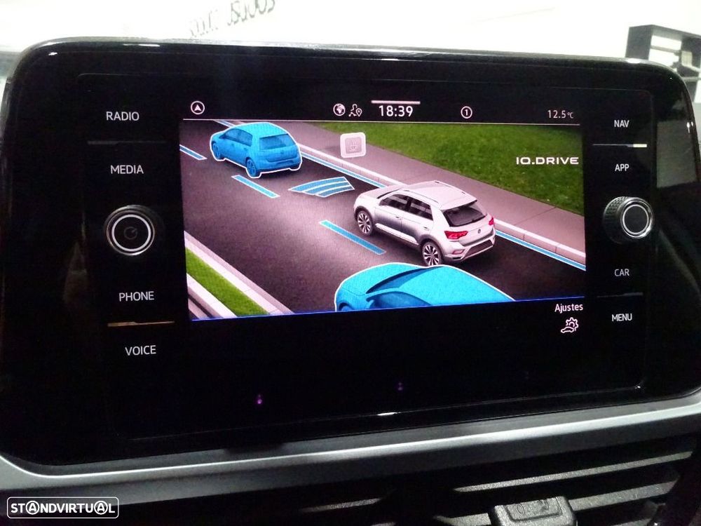 VW T-Roc 1.5 TSI Life DSG - 25