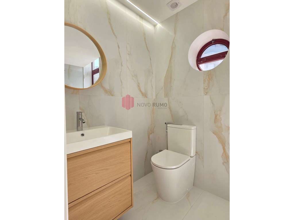 Apartamento T2 Totalmente Remodelado no Centro da Maia - Junto ao M... - Grande imagem: 5/20