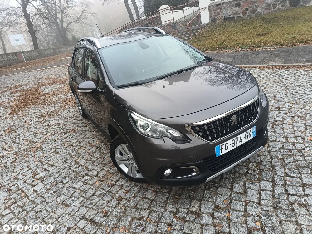 Peugeot 2008 PureTech 82 Signature - 7