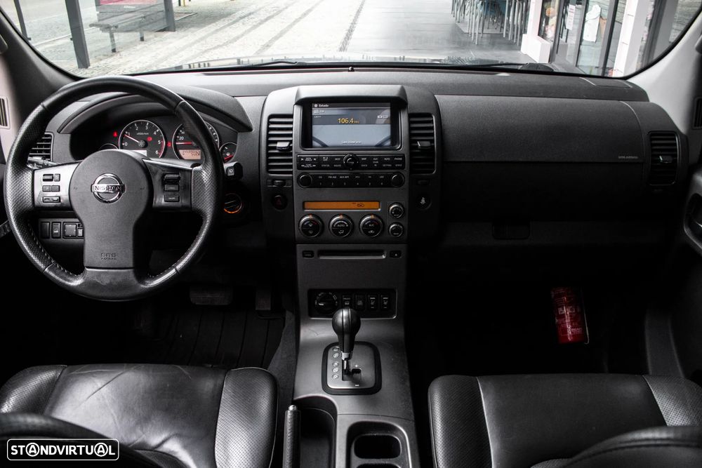 Nissan Pathfinder 2.5 dCi Aut. SE - 33