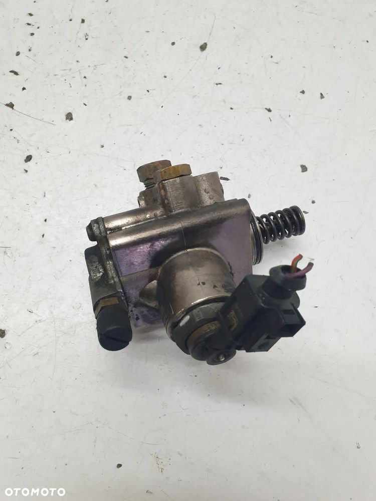 POMPA PALIWA 06F1270250 VW GOLF V 2.0 FSI - 4