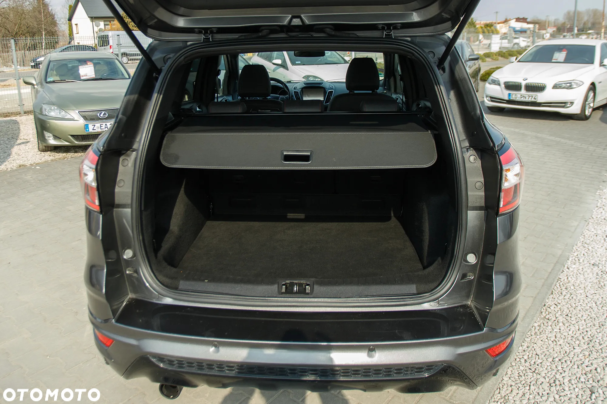 Ford Kuga 1.5 EcoBoost 2x4 ST-Line - 34