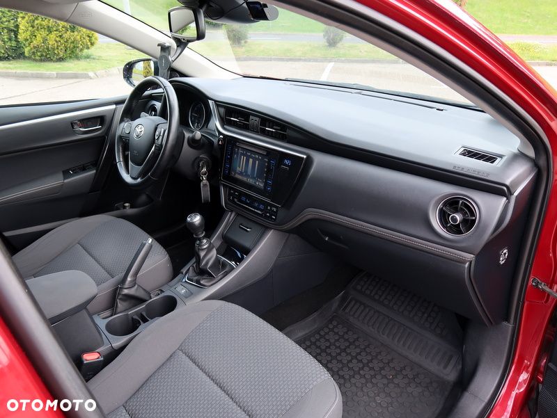 Toyota Corolla 1.6 Premium - 14