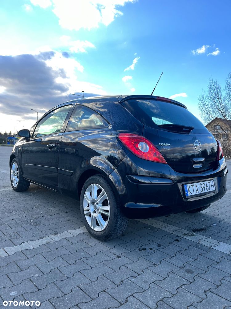 Opel Corsa 1.3 CDTI Cosmo - 2