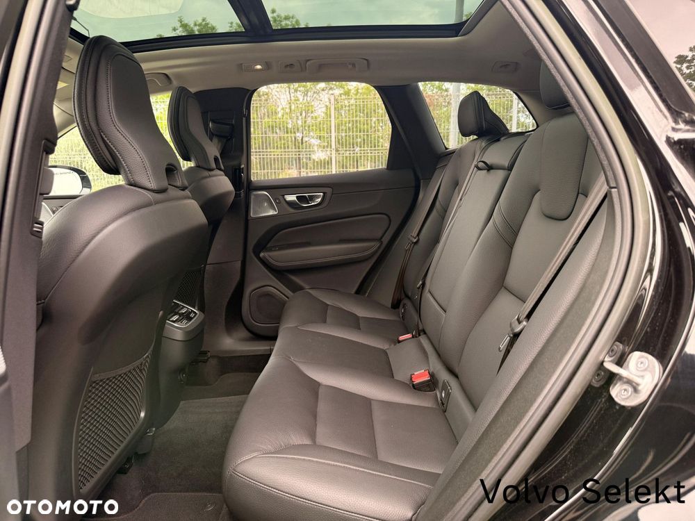 Volvo XC 60 - 33