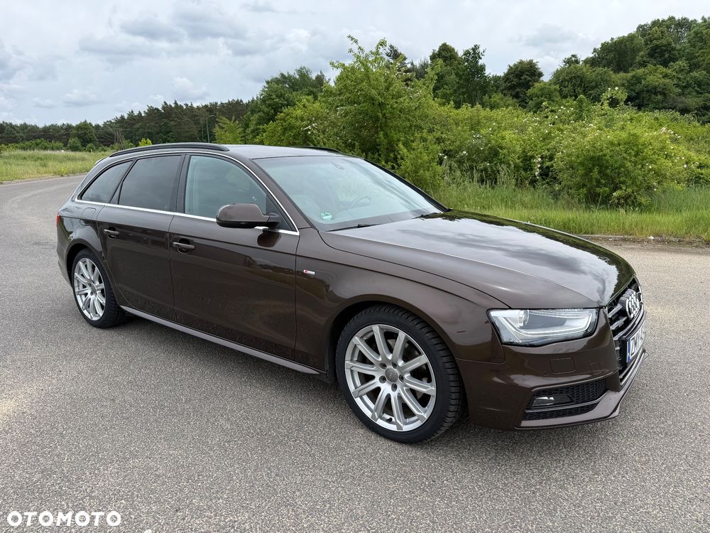 Audi A4 Avant 2.0 TDI DPF quattro S tronic S line Sportpaket - 8