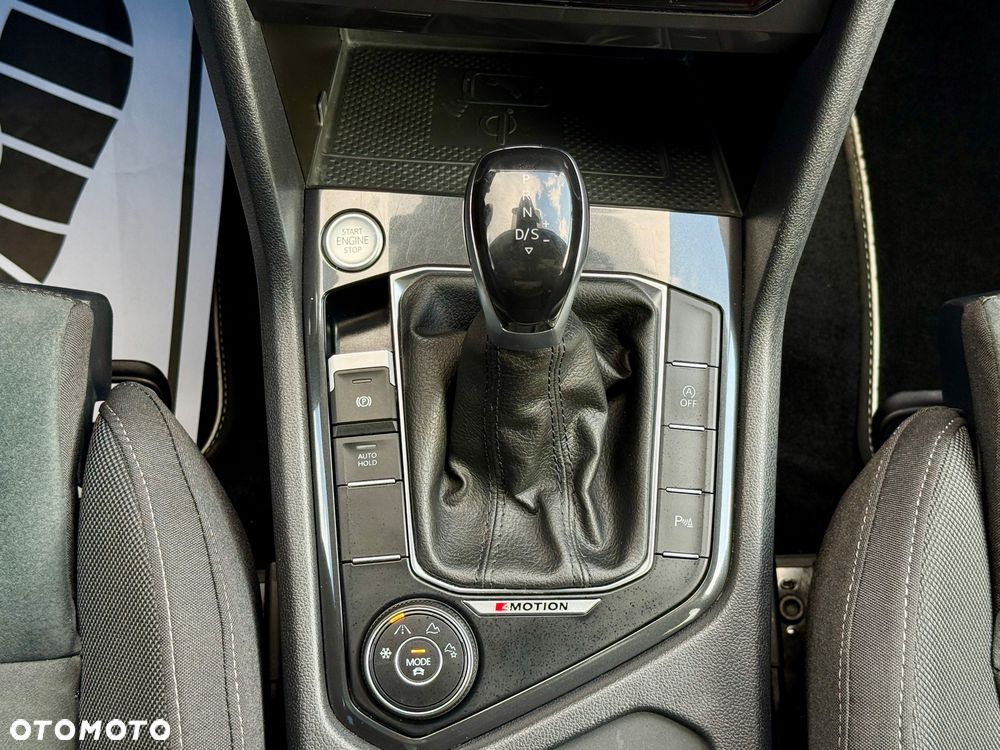 Volkswagen Tiguan Allspace 2.0 TDI SCR 4Motion DSG Elegance - 37