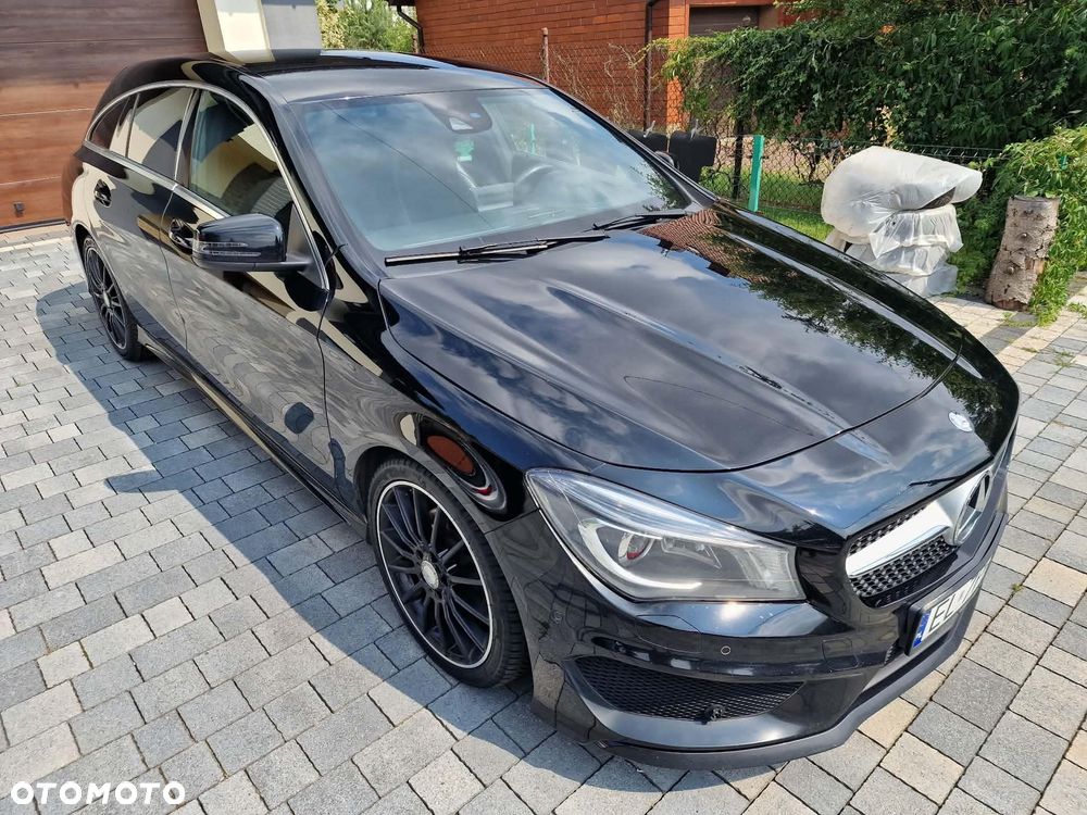 Mercedes-Benz CLA 200 7G-DCT AMG Line - 1