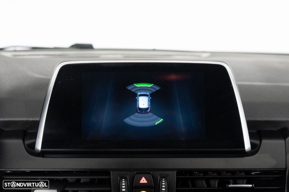 BMW 225xe Active Tourer Advantage - 22